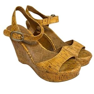 Lucky Brand wedges platform cork sandal ankle buckle size 7.5 US women’s